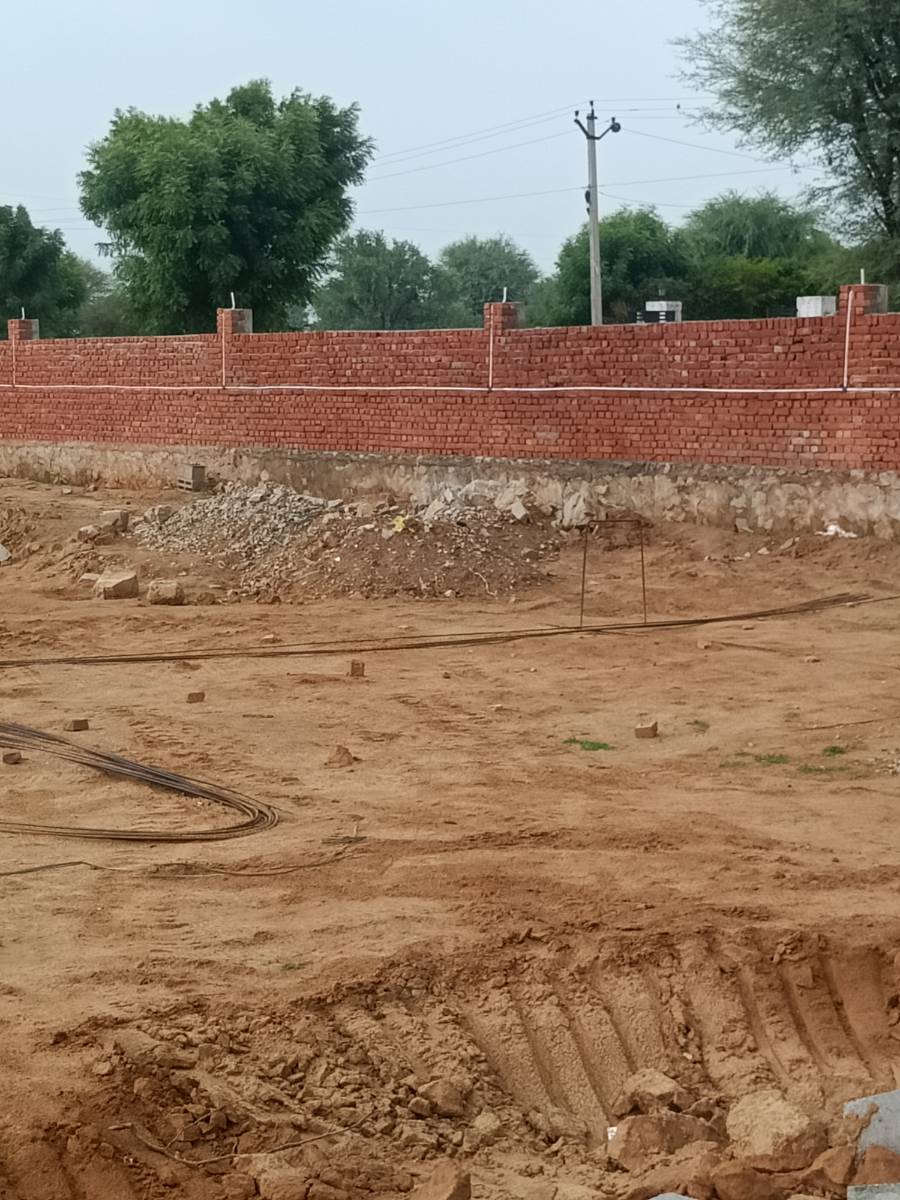 Urgent sale JDA aprud plots Ring road ke under only 42000 rs square ya