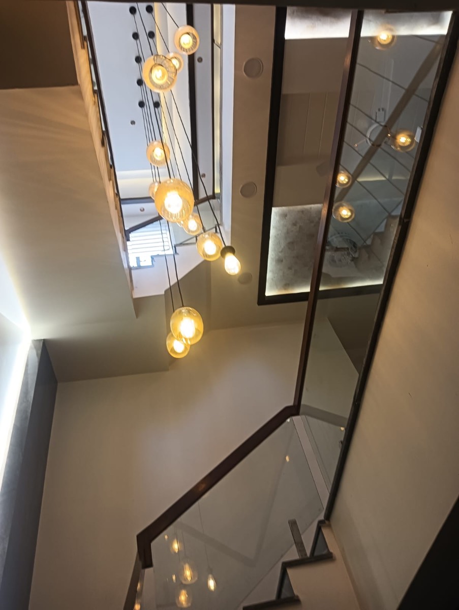 128 gaj ida villa west facing fully furnished Murlipura near schem 